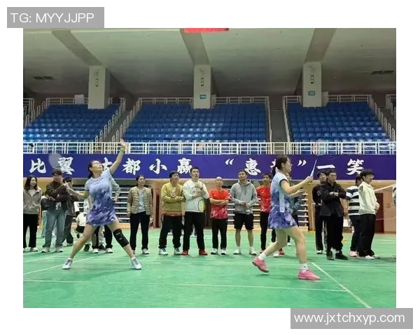 重庆羽毛球队在全国团队协作排行榜中荣获第七名展现出强大实力与团结精神